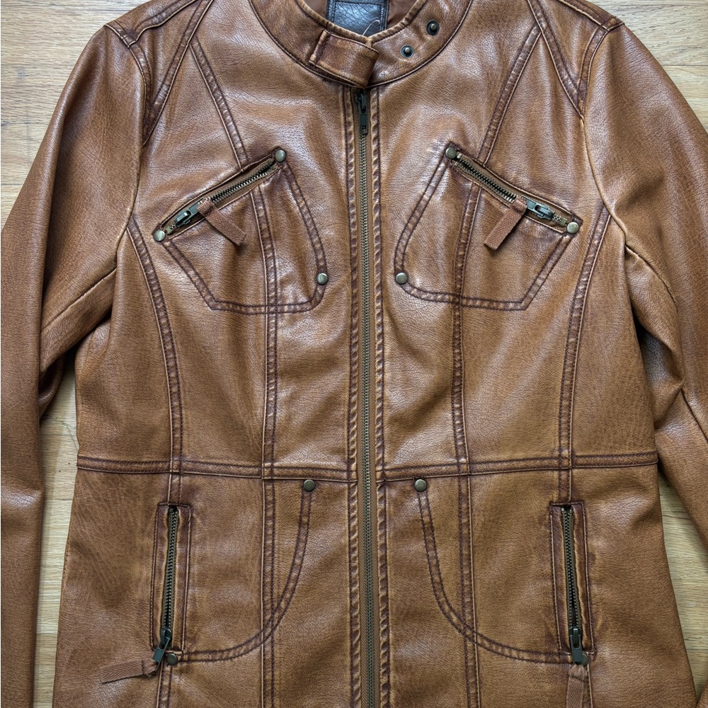 Cute Jacket - Picture 3 of 8
